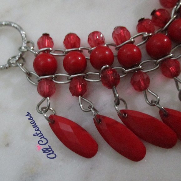 🎀 Necklace - Picture 2 of 3